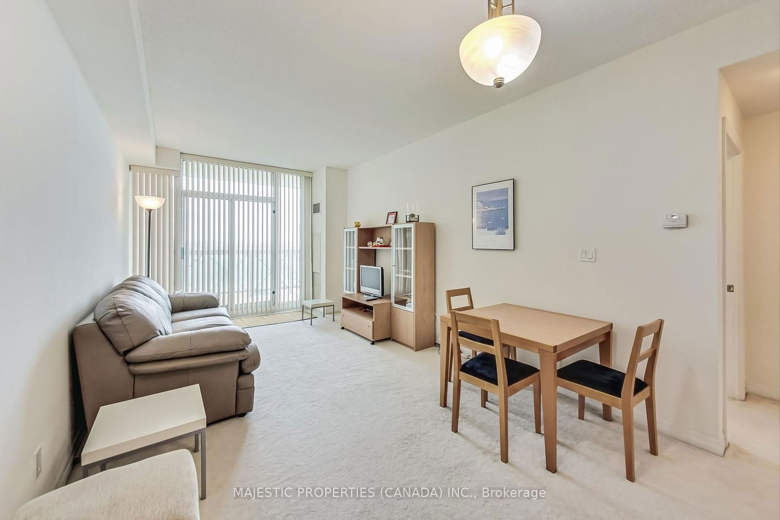 1359 Rathburn Rd E, unit 1214 for sale - image #2