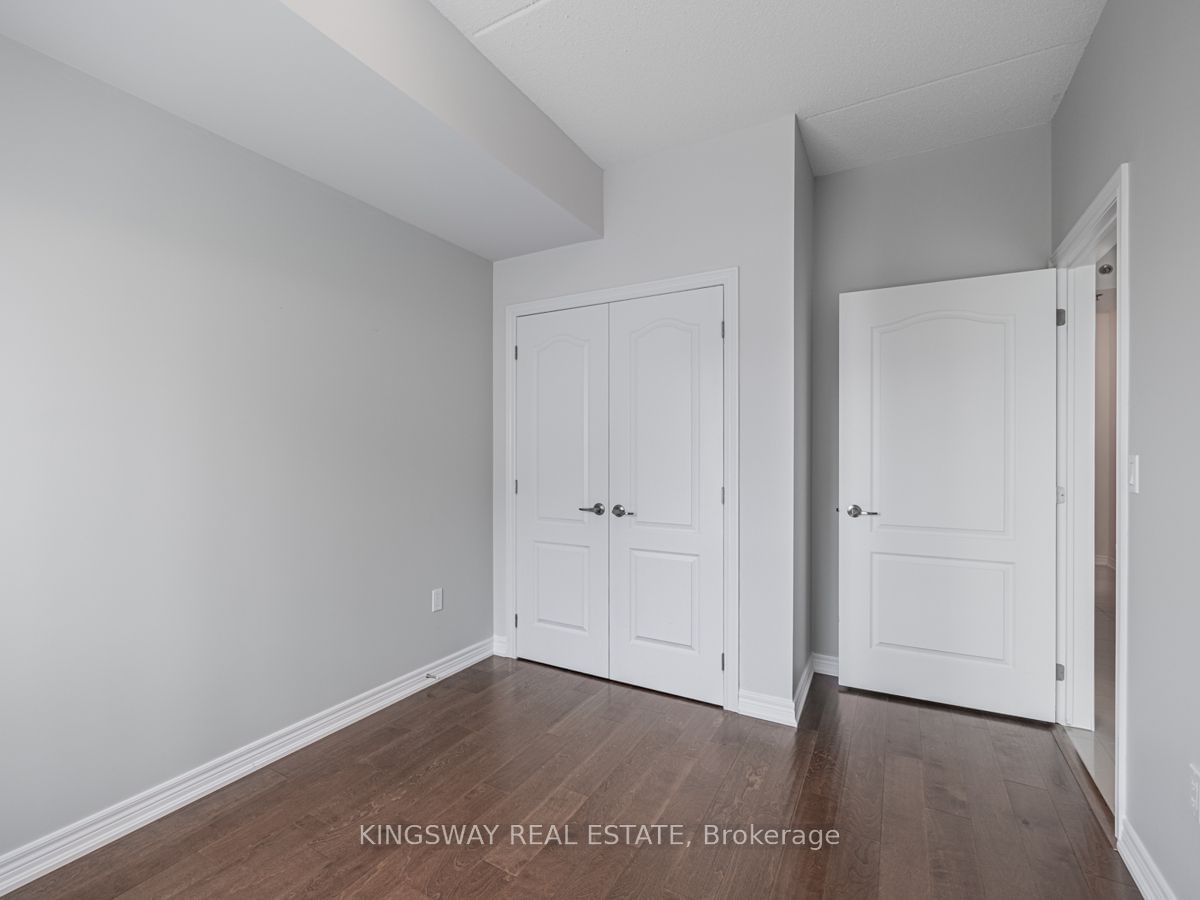 1421 Costigan Rd, unit # 401 for sale - image #15