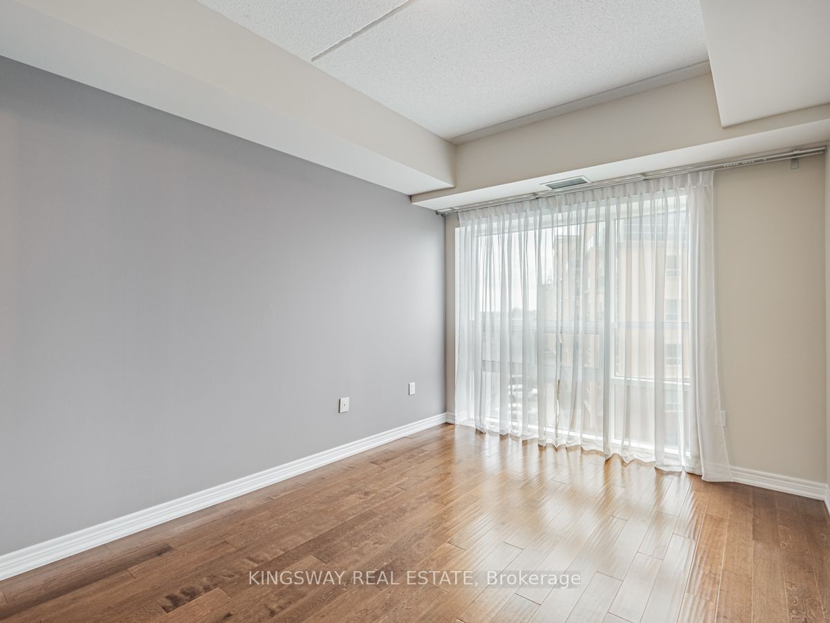 1421 Costigan Rd, unit # 401 for sale - image #18