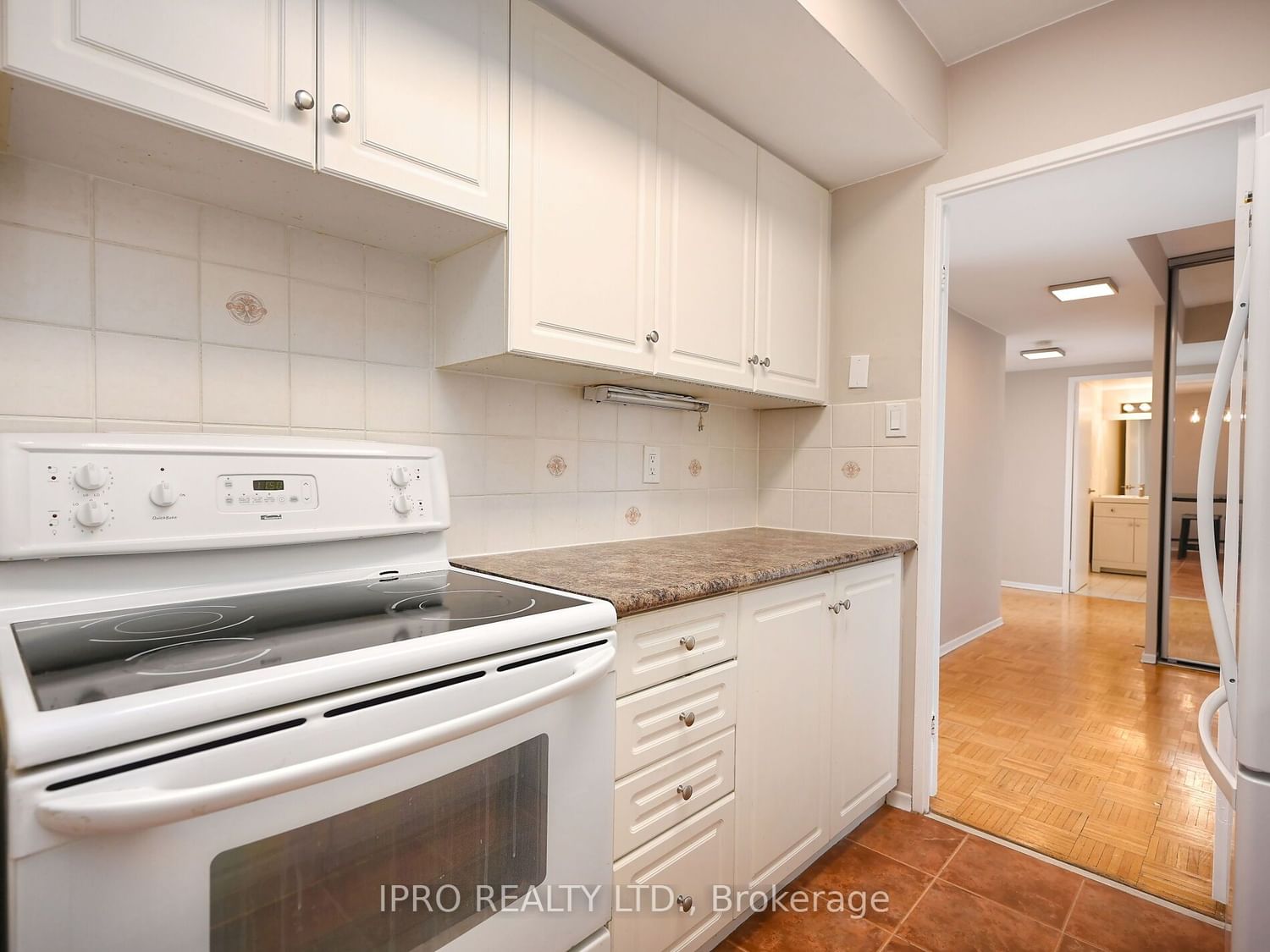 1333 Bloor St, unit 2405 for sale - image #9