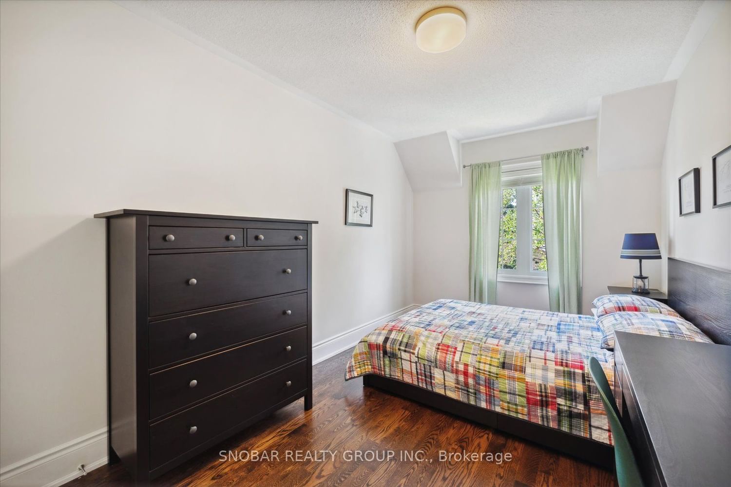 208 La Rose Ave, unit 15 for sale - image #18