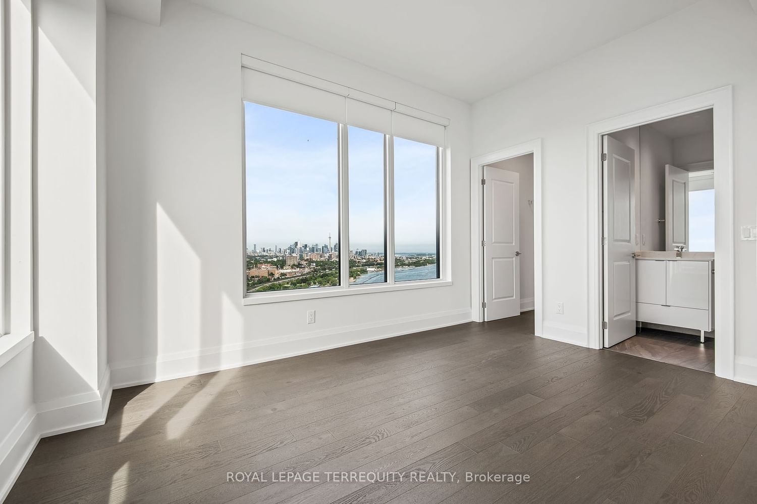 1926 Lake Shore Blvd W, unit PH01E for sale - image #21