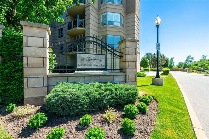 2075 Amherst Heights Dr, unit 208 for sale - image #1