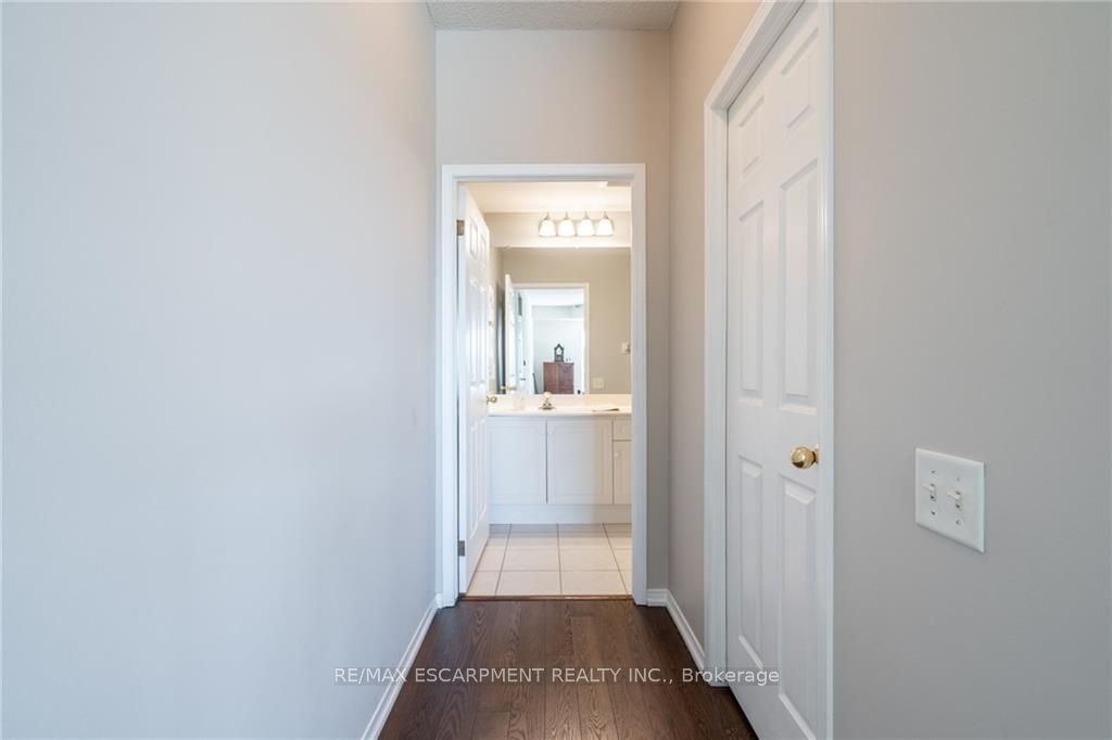 2075 Amherst Heights Dr, unit 208 for sale - image #22