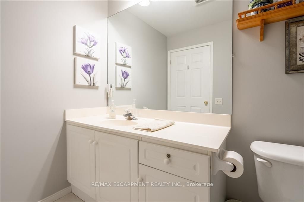 2075 Amherst Heights Dr, unit 208 for sale - image #25