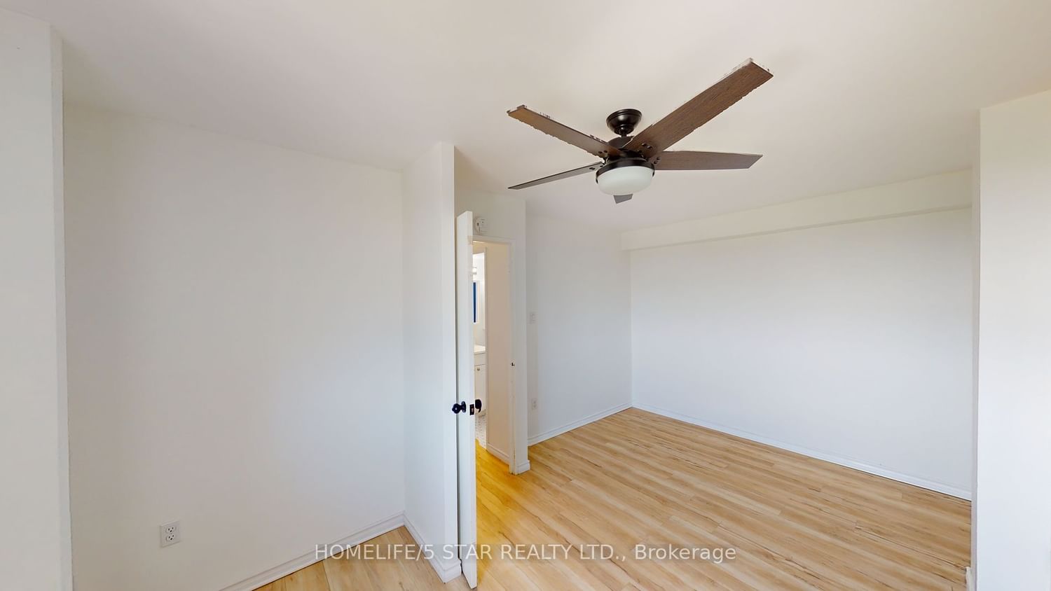 541 Blackthorn Ave, unit 1506 for rent - image #16