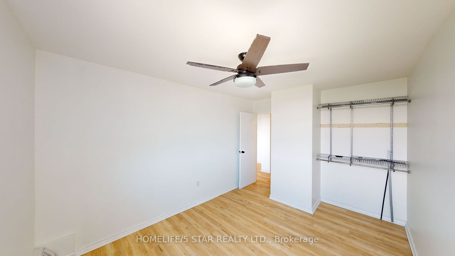 541 Blackthorn Ave, unit 1506 for rent - image #20