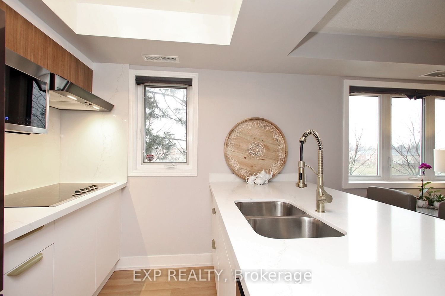 111 Bristol Rd E, unit 110 for sale - image #3