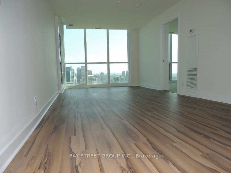 3985 Grand Park Dr, unit 2601 for sale - image #4