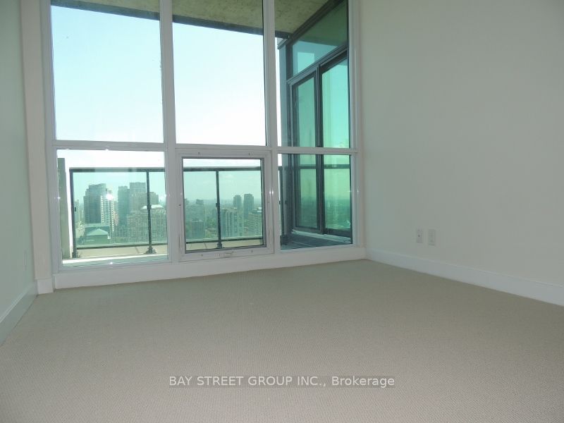 3985 Grand Park Dr, unit 2601 for sale - image #7