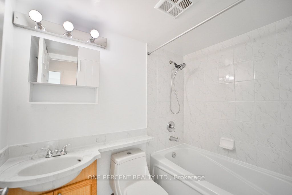 7 Michael Power Pl, unit 1101 for sale - image #25