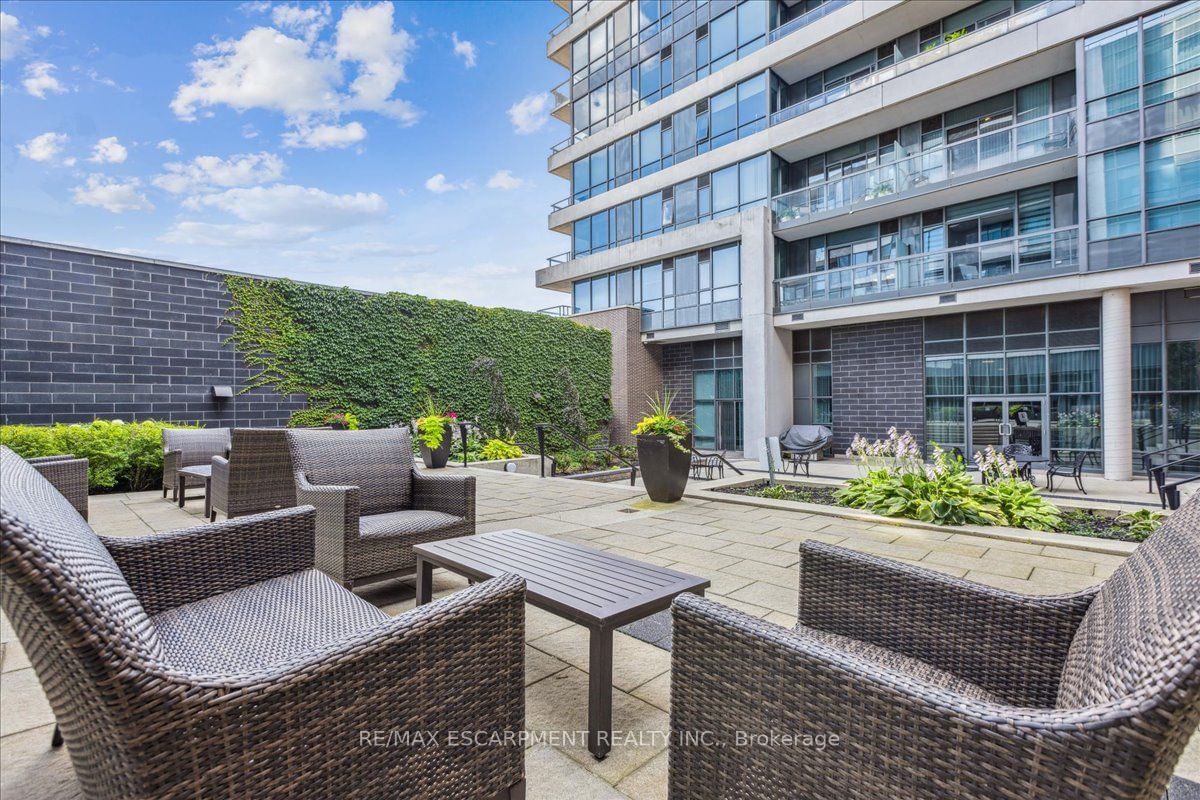 1 Hurontario St, unit 316 for sale - image #23