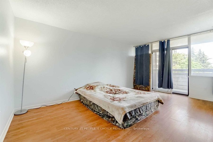 21 Markbrook Lane, unit 206 for sale - image #18