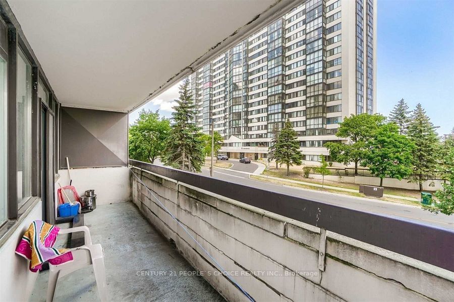 21 Markbrook Lane, unit 206 for sale - image #20