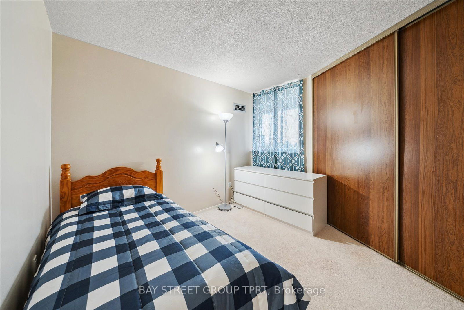 10 Martha Eaton Way, unit 901 for sale - image #13