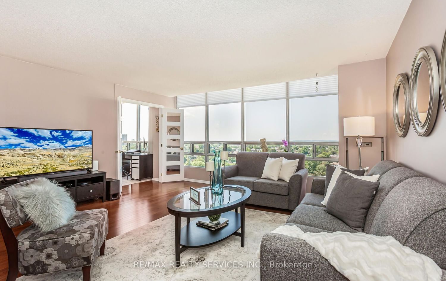 310 Mill St S, unit 1207 for sale - image #6