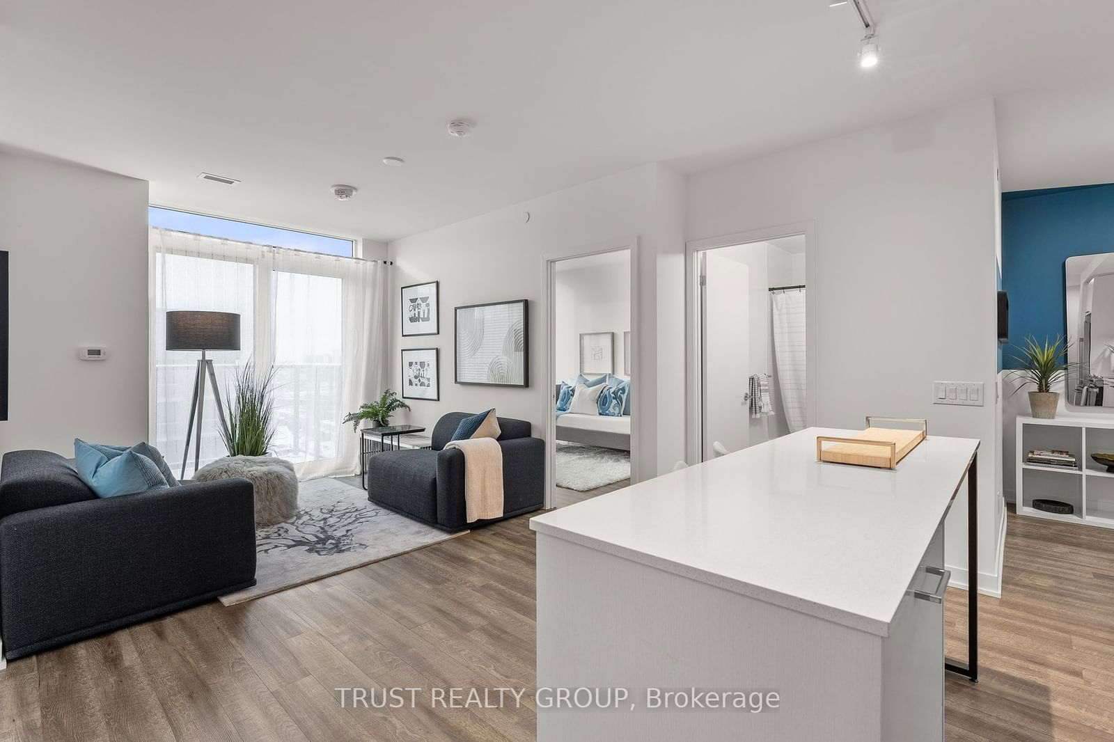 1808 St. Clair Ave W, unit 1102 for sale