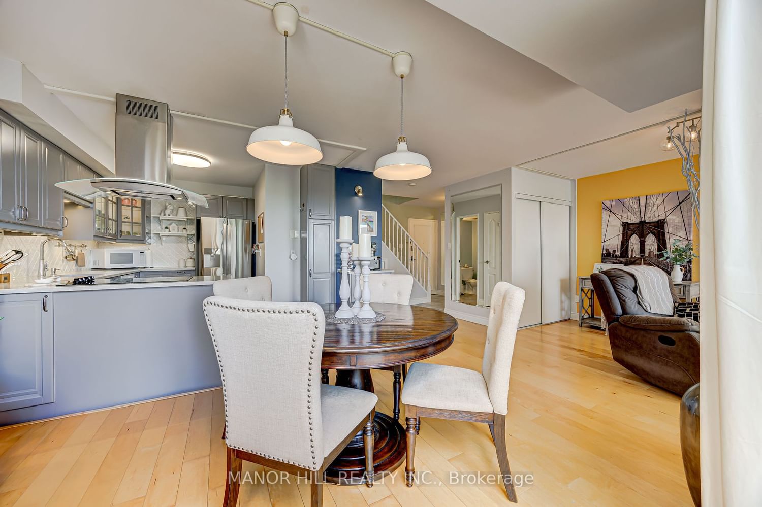 1300 Marlborough Crt, unit 523 for sale - image #15