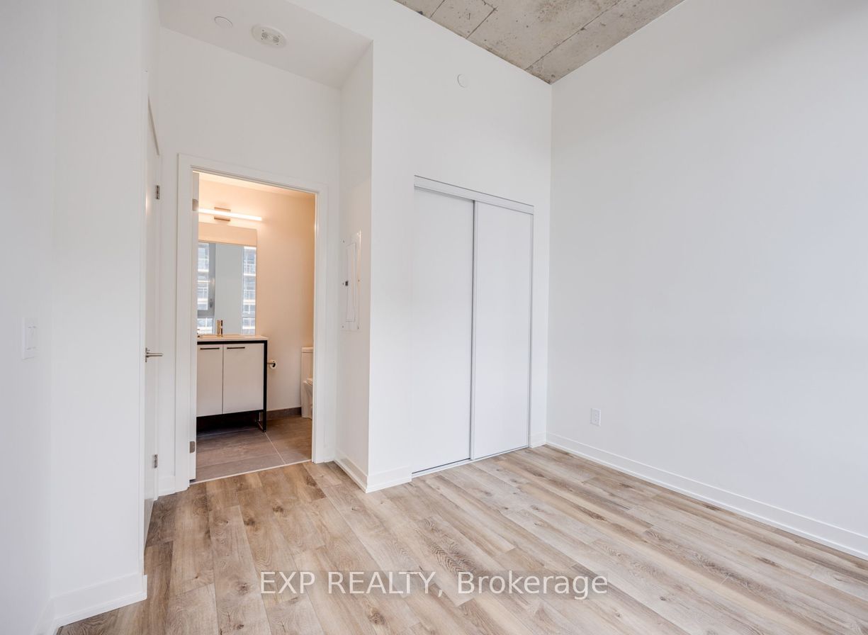 1808 St Clair Ave W, unit 611 for rent