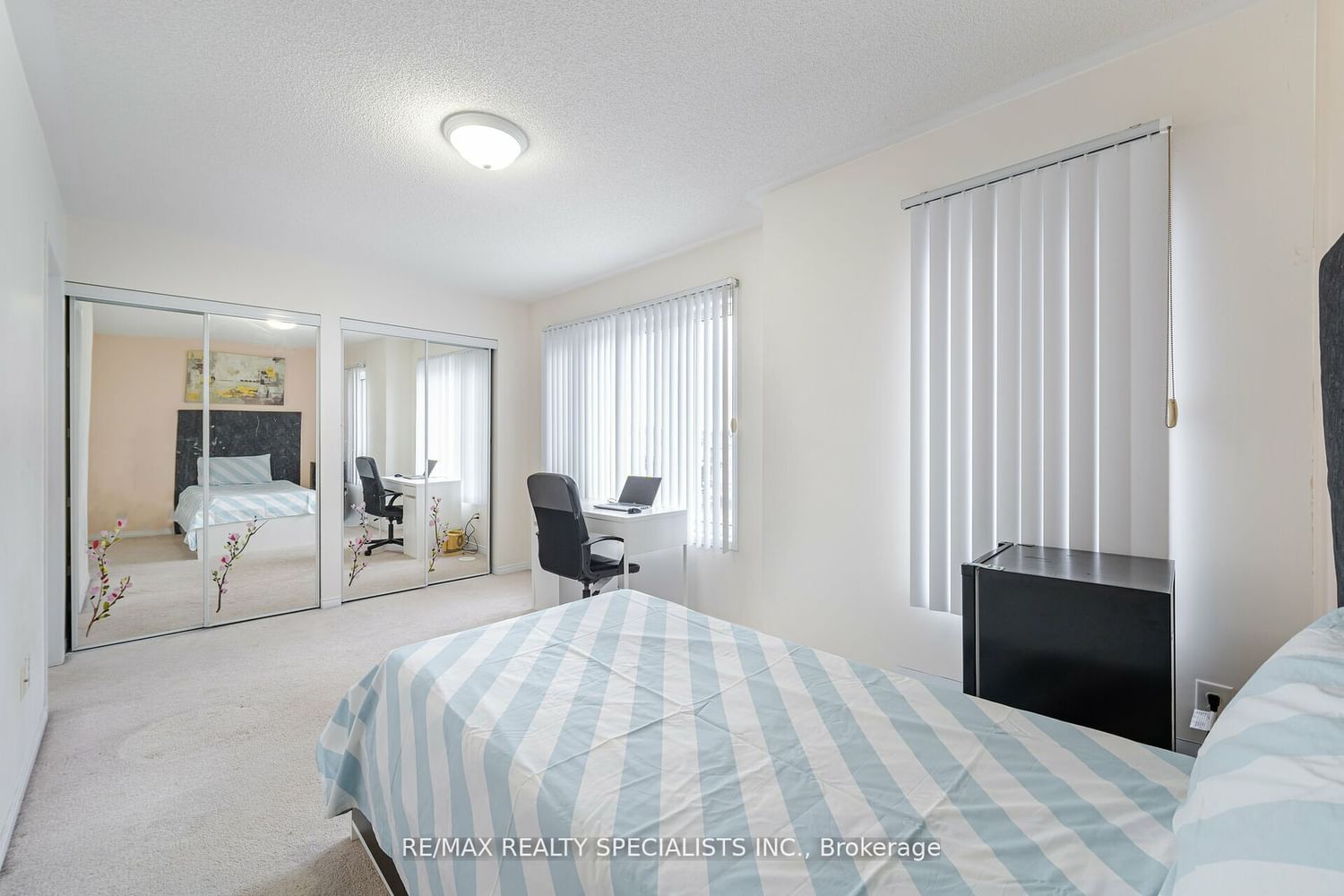 60 Fairwood Circ, unit 63 for sale - image #34