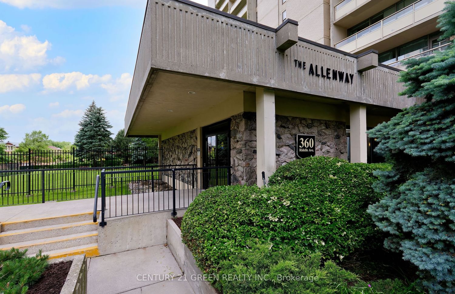 The Allenway, York Crosstown, Toronto