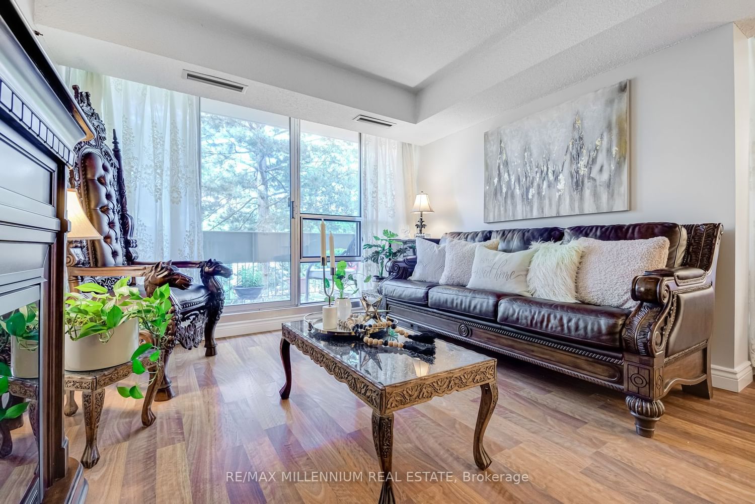 1300 Marlborough Crt, unit 308 for sale - image #8