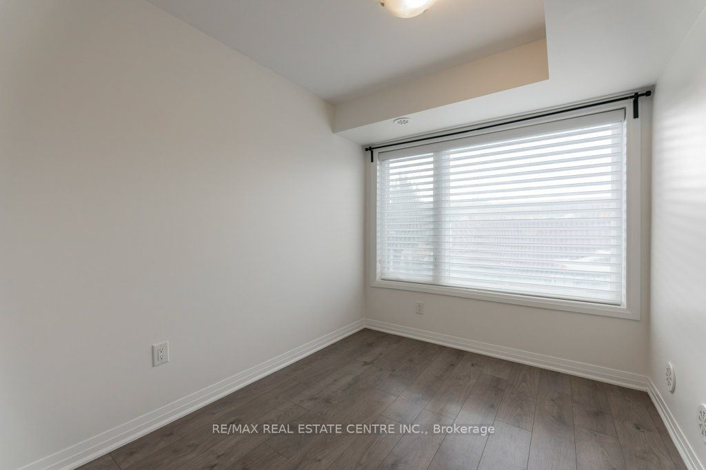 167 William Duncan Rd, unit 2 for sale - image #16