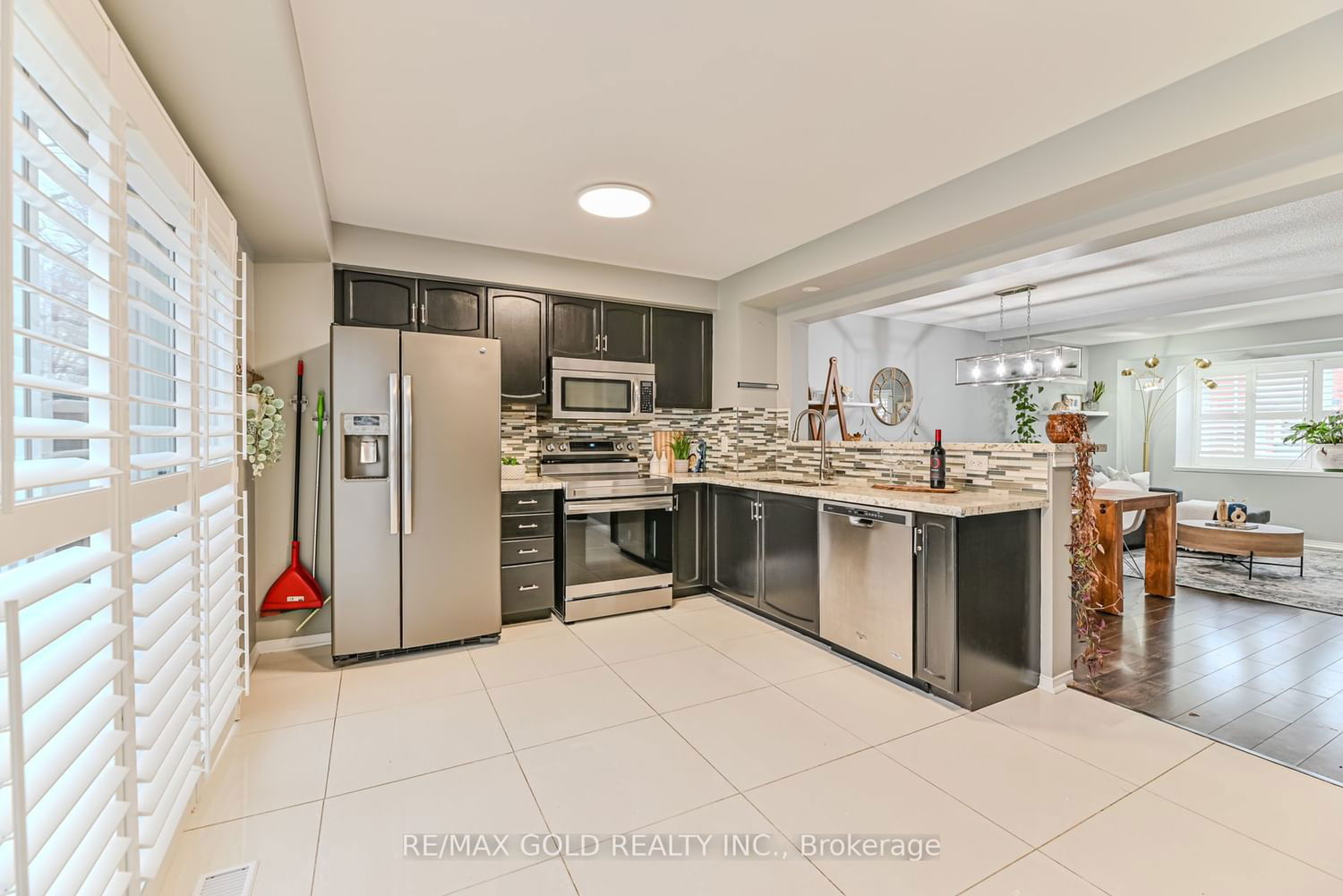 2300 Brays Lane, unit 12 for sale - image #14