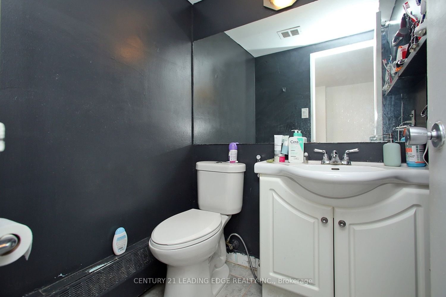 9 Four Winds Dr, unit 1110 for sale - image #23