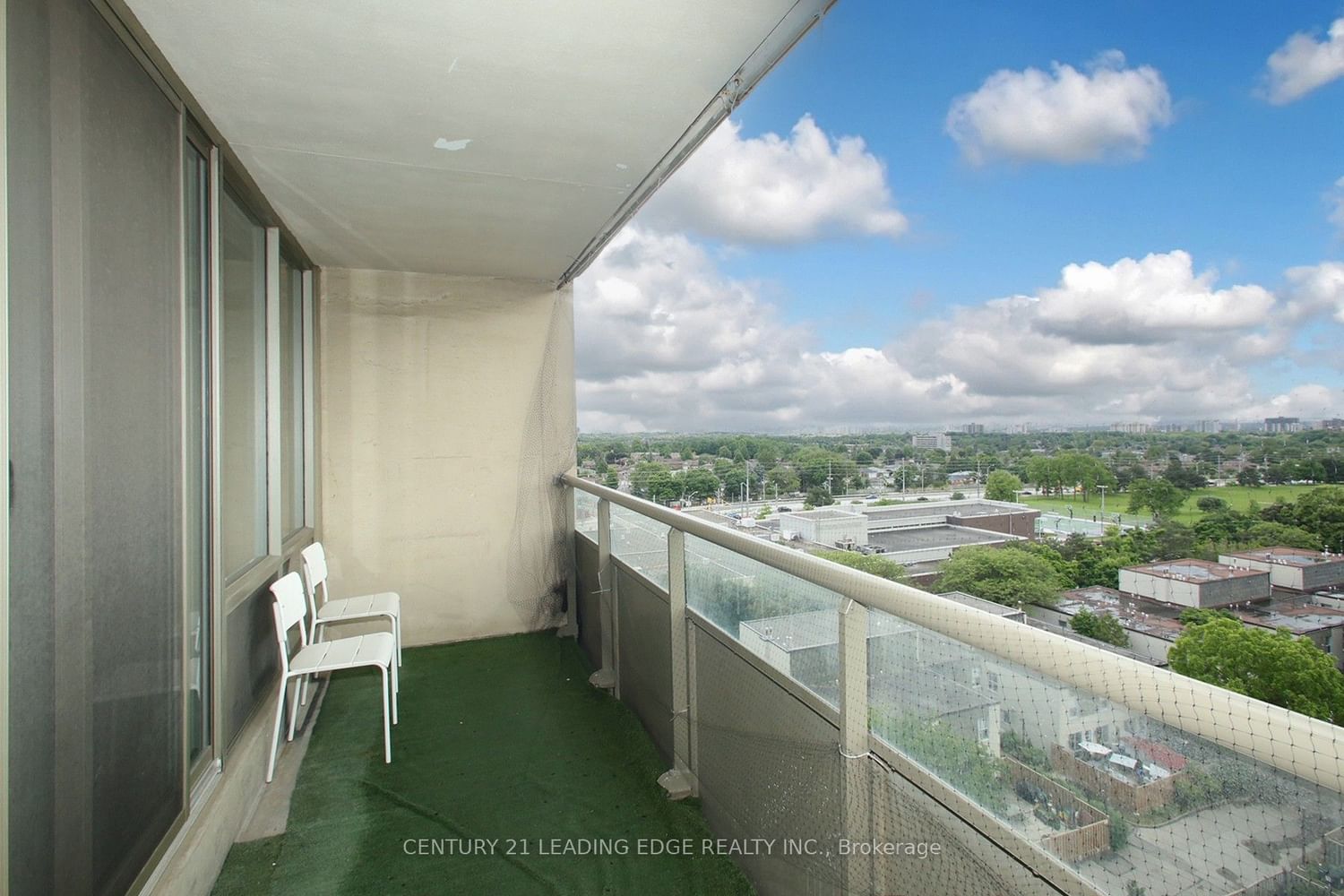 9 Four Winds Dr, unit 1110 for sale - image #3