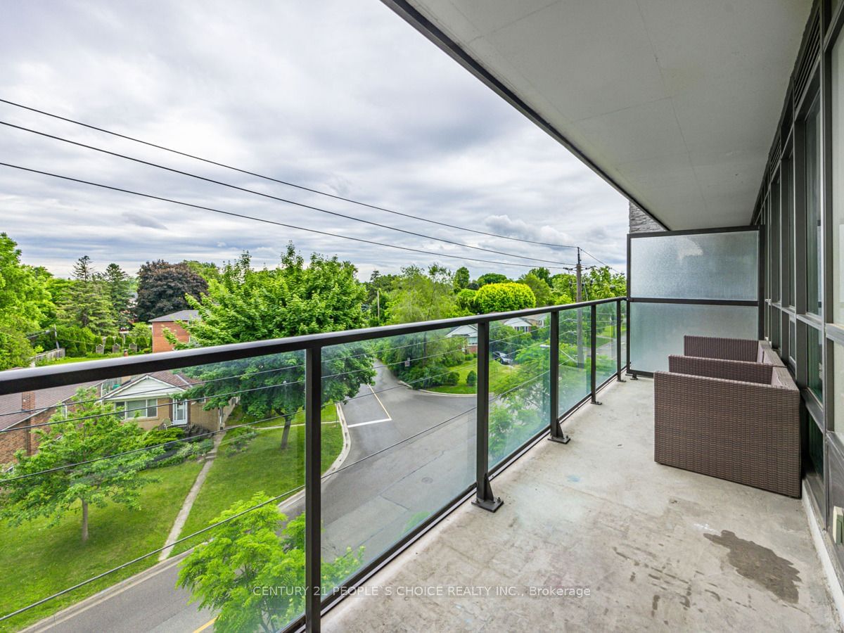 8 Fieldway Rd, unit 423 for sale - image #21