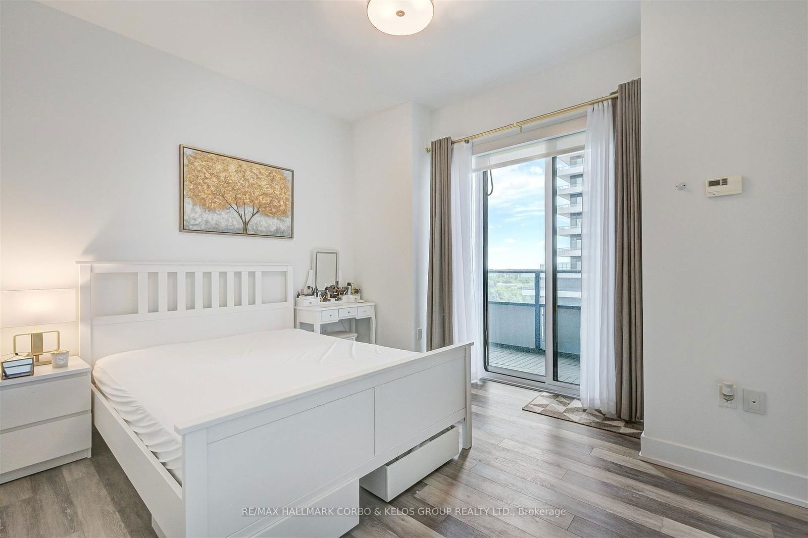 30 Shore Breeze Dr, unit 529 for sale - image #22