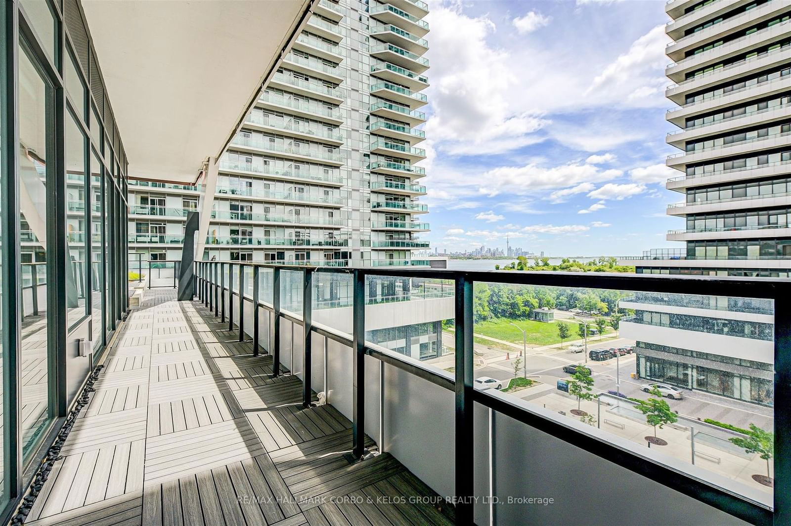 30 Shore Breeze Dr, unit 529 for sale - image #25