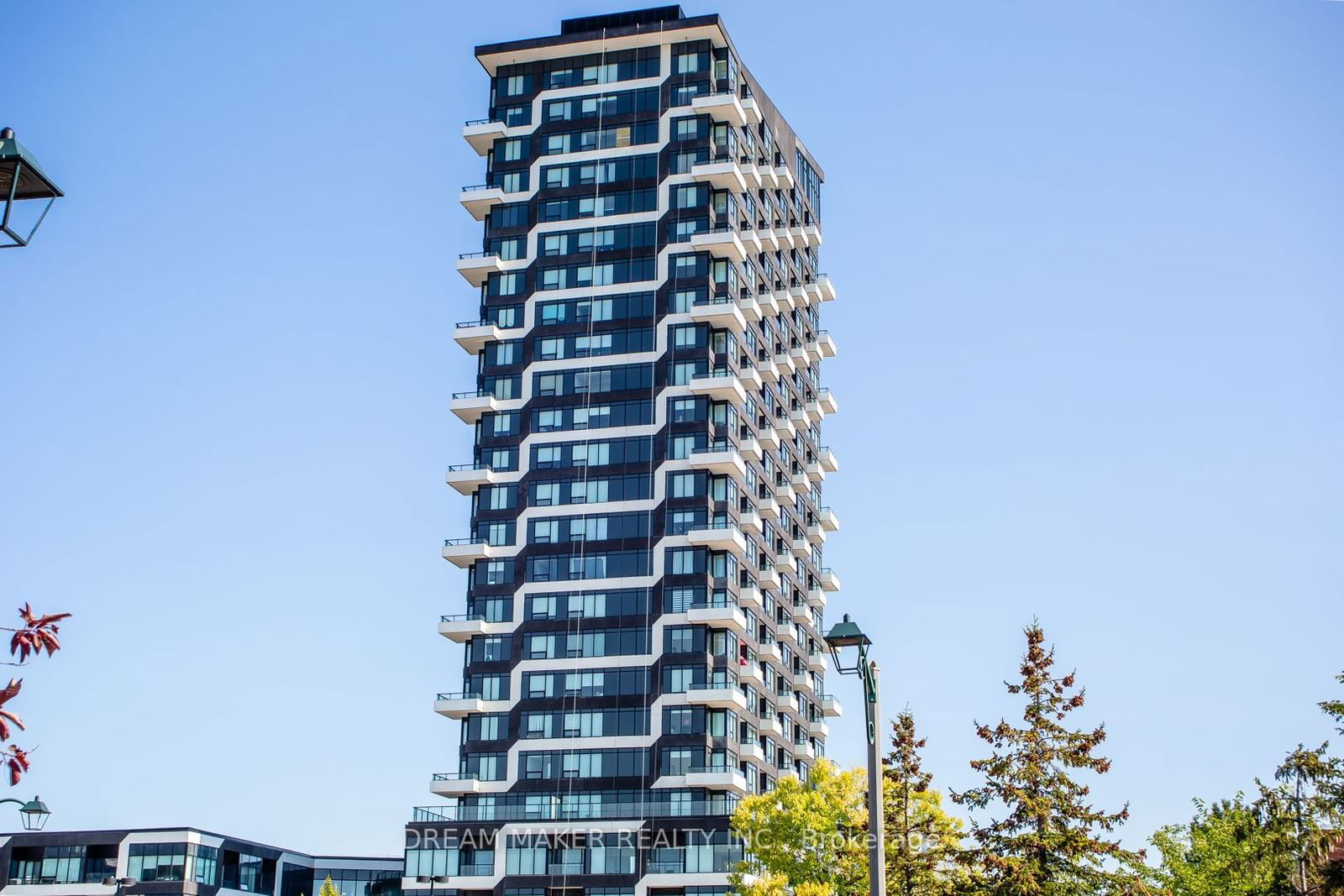 297 Oak Walk Dr, unit 321 for sale - image #2