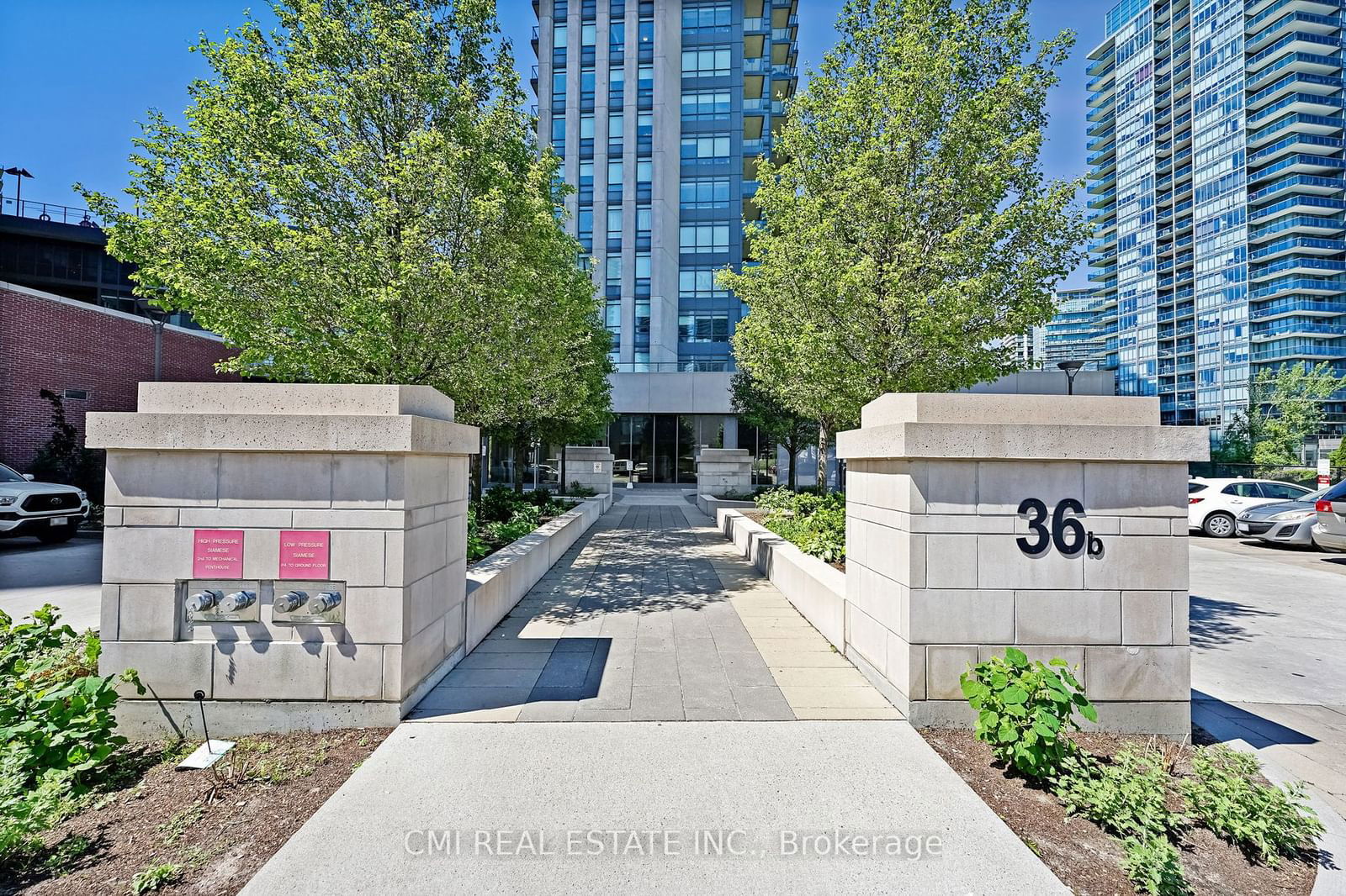 36 Park Lawn Rd, unit 2209 for sale - image #2