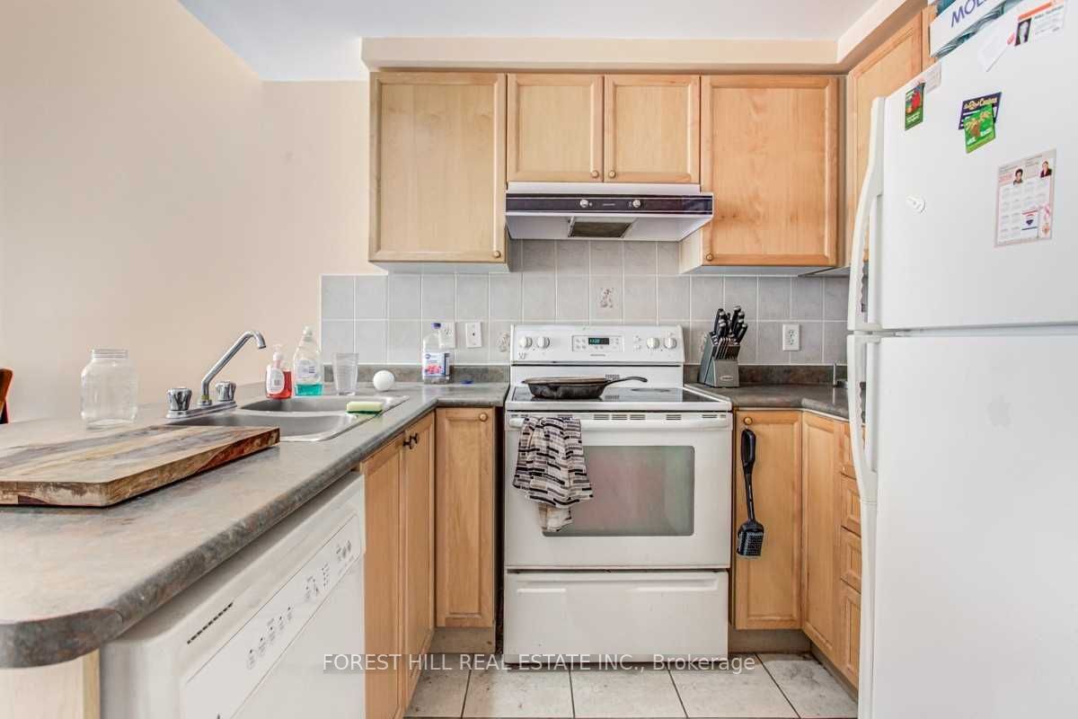 760 Lawrence Ave W, unit 43 for sale - image #10