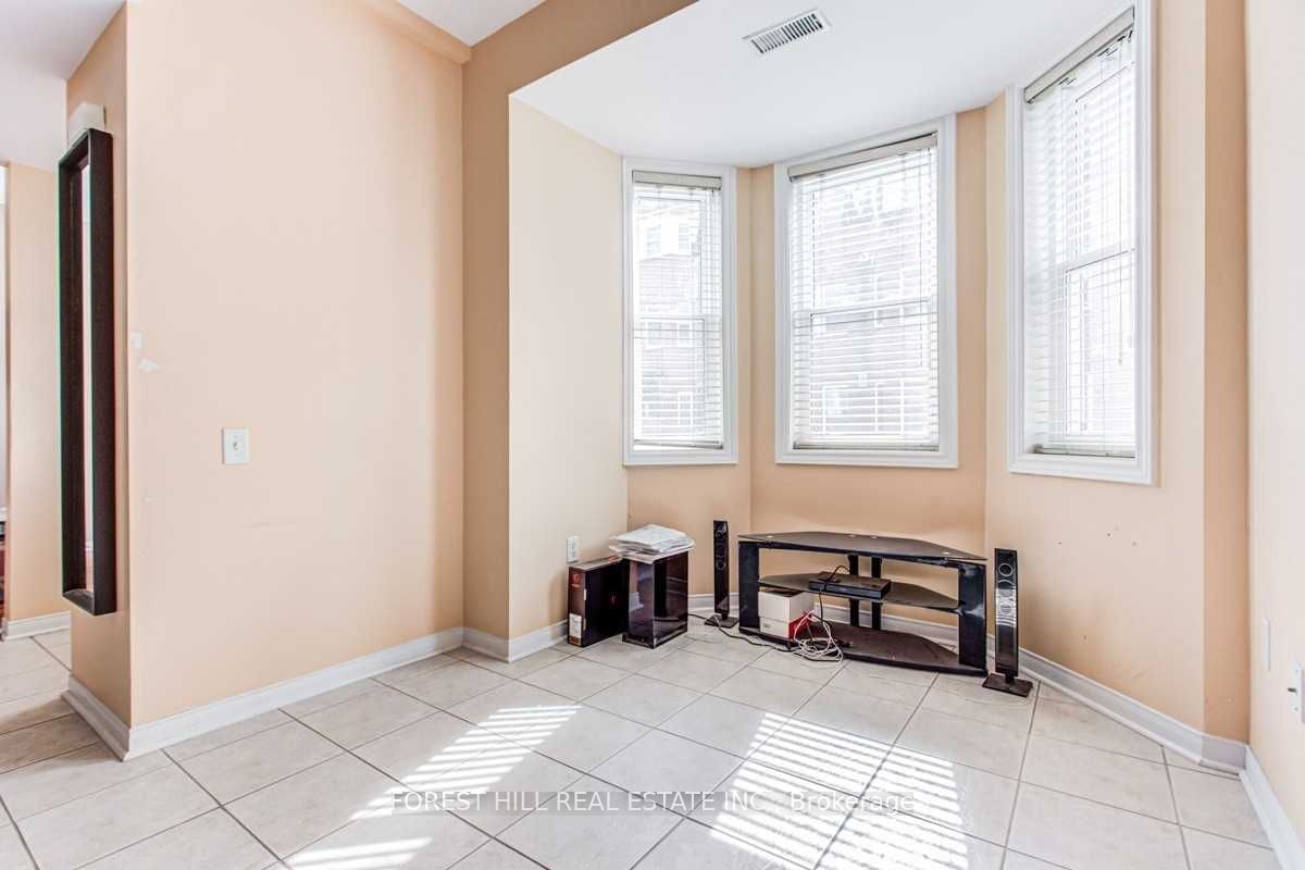 760 Lawrence Ave W, unit 43 for sale - image #8