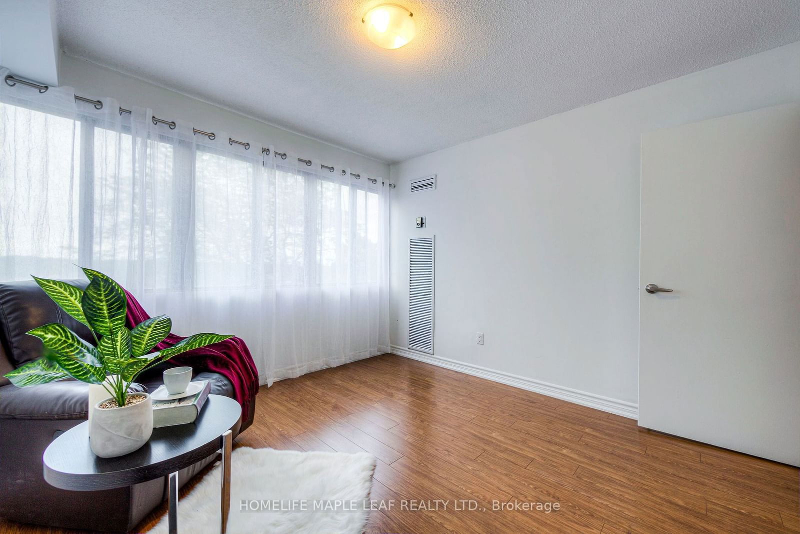 1580 Mississ Vly Blvd, unit 206 for sale - image #27