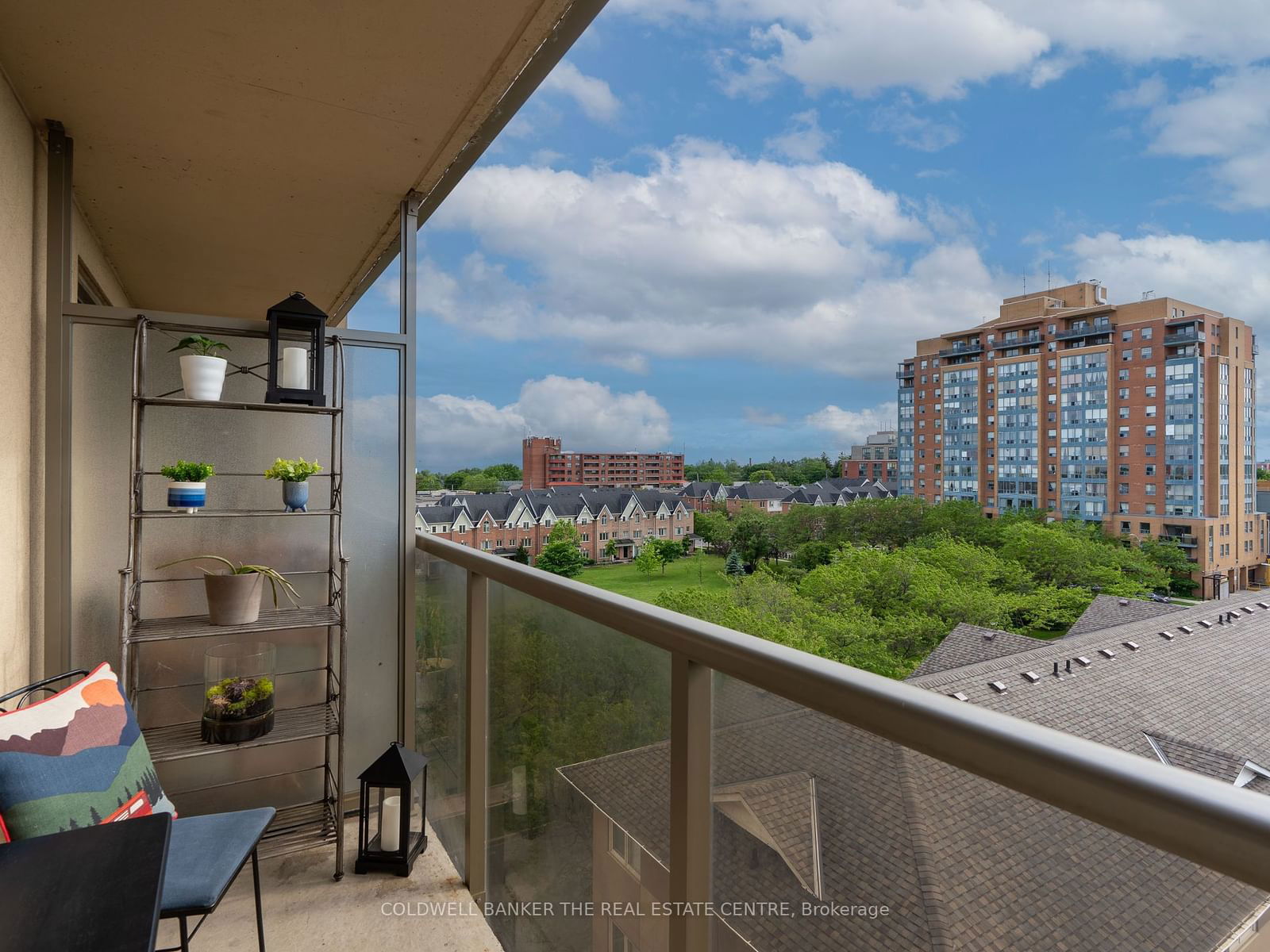 4 Elsinore Path, unit 612 for sale - image #16