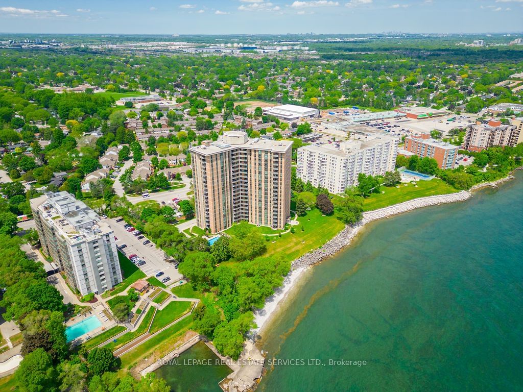 5250 Lakeshore Rd, unit 1504 for sale