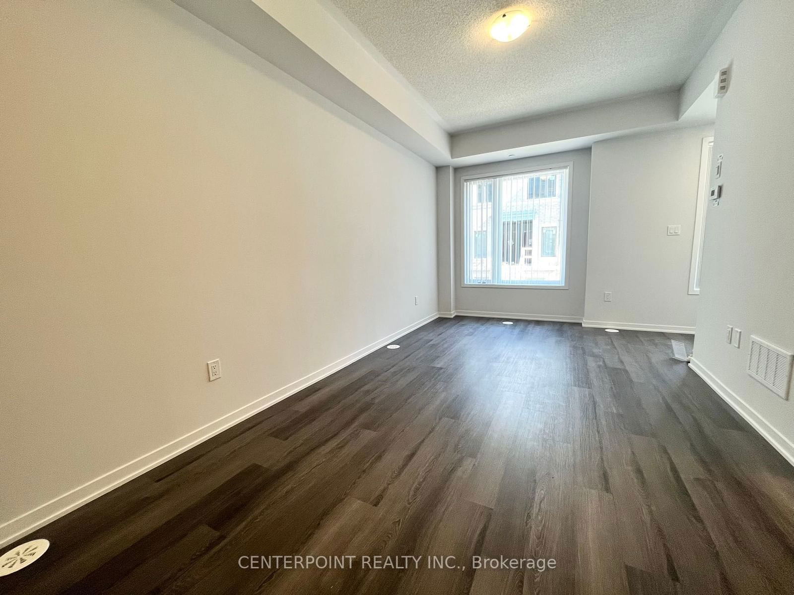 15 William Jackson Way, unit 40 for rent - image #6