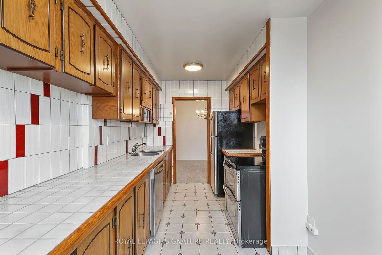 1615 Bloor St, unit 1112 for sale - image #13