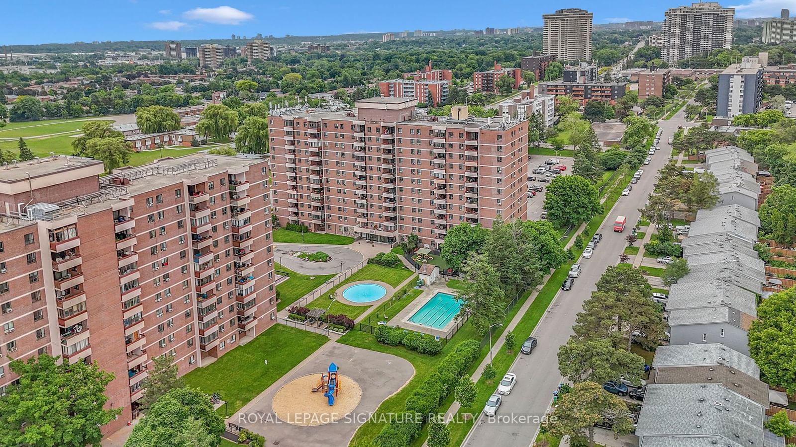 1615 Bloor St, unit 1112 for sale - image #32