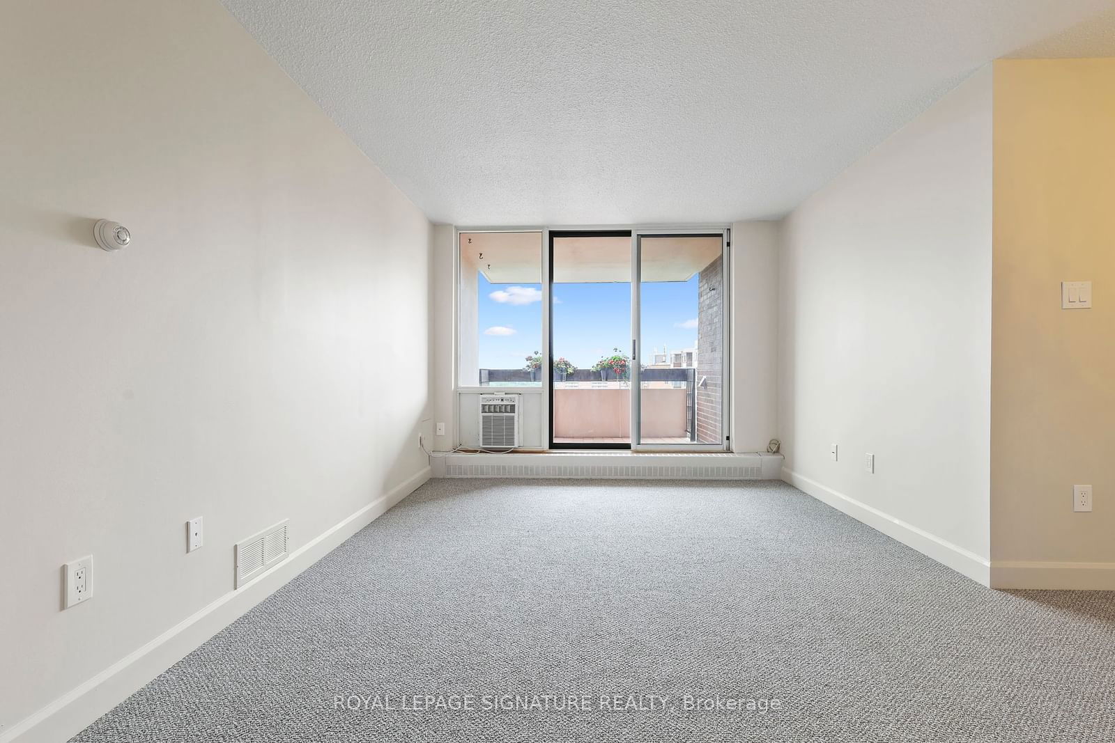 1615 Bloor St, unit 1112 for sale - image #6