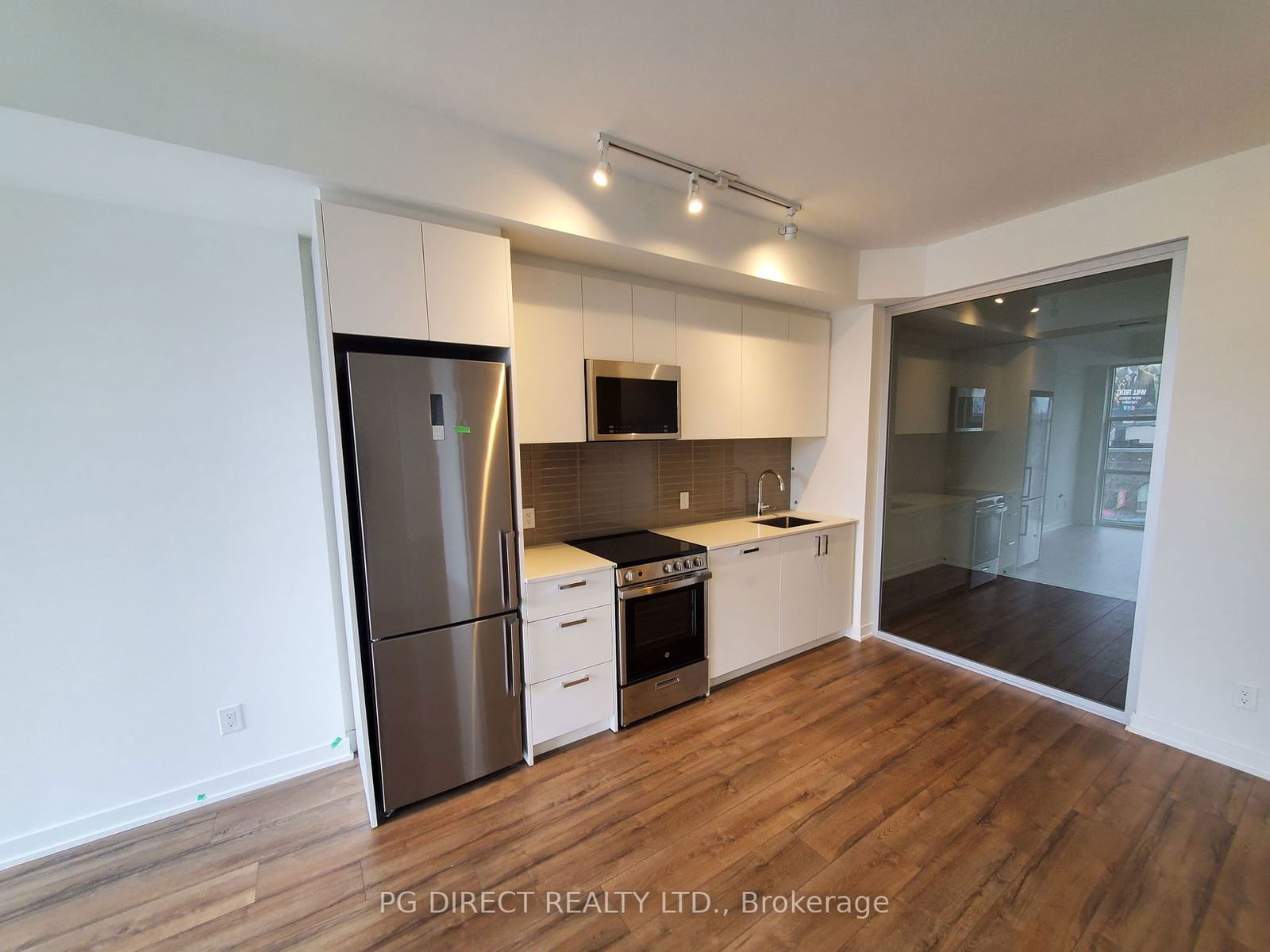 1787 St Clair Ave W, unit 324 for sale