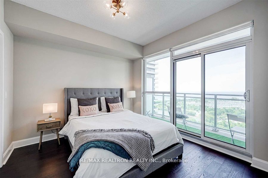 33 Shore Breeze Dr, unit 2501 for sale - image #12