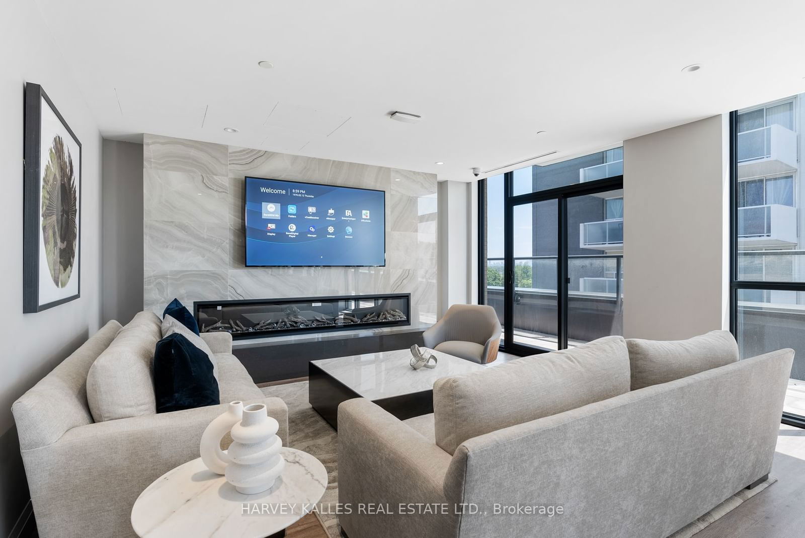 293 The Kingsway, unit 102 for sale - image #27