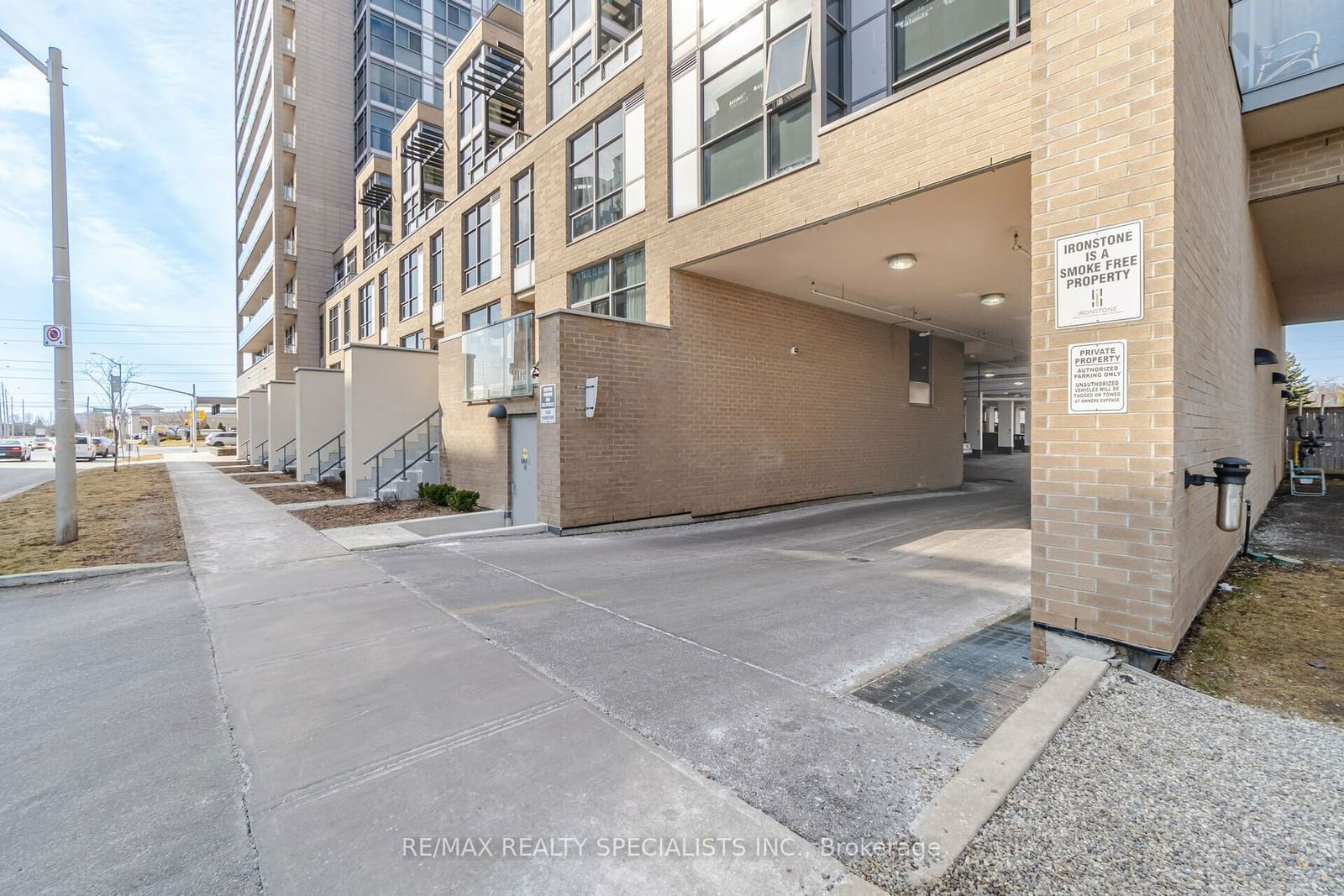 1940 Ironstone Dr, unit 1104 for sale - image #37