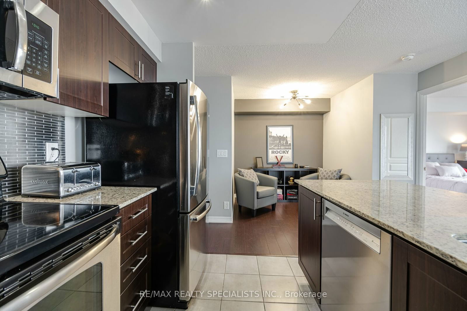 1940 Ironstone Dr, unit 1104 for sale - image #9