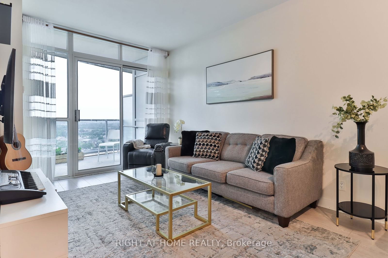 70 Absolute Ave W, unit 1910 for sale - image #27